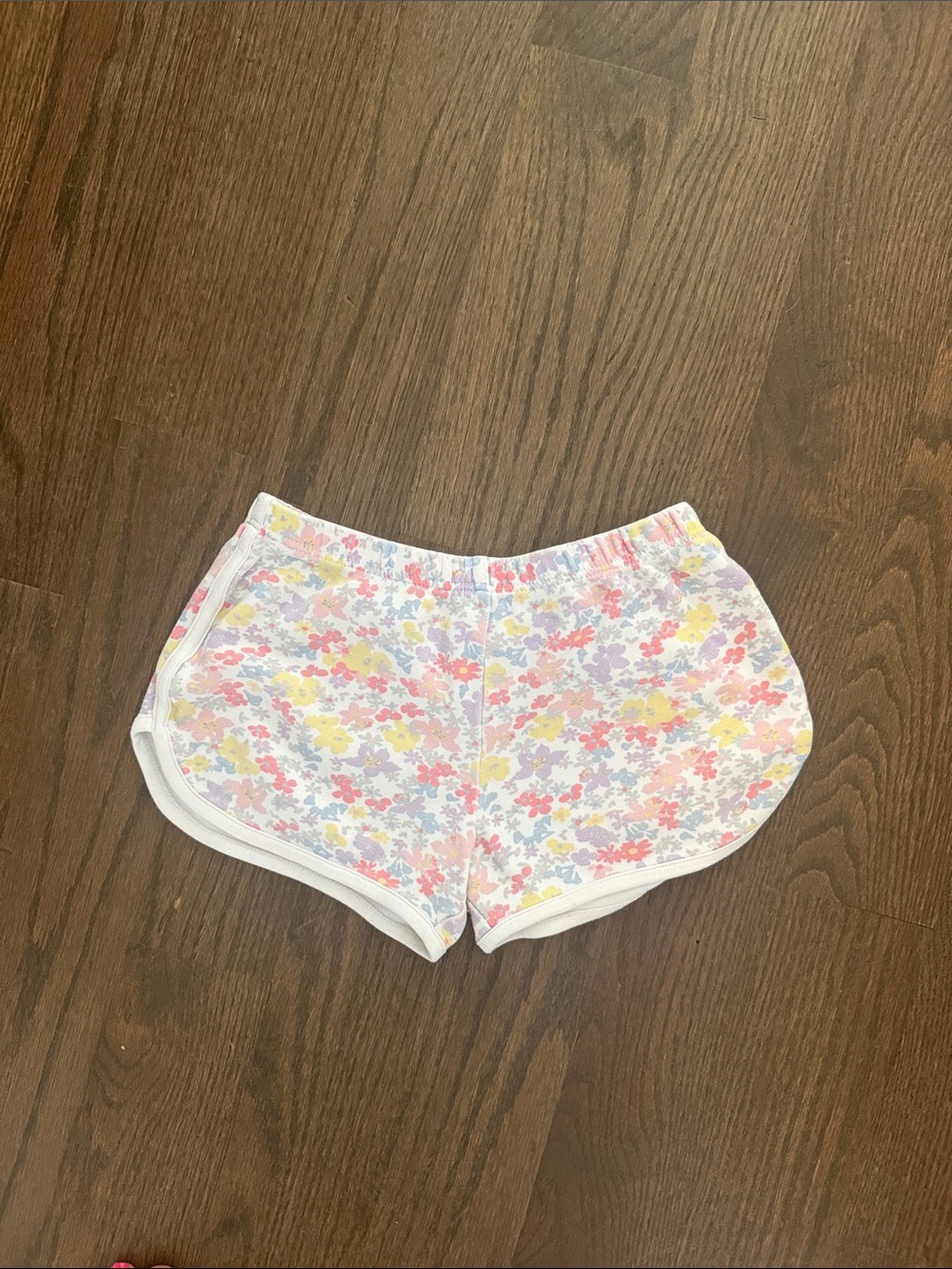 Beaufort Bonnet Floral Pastel Lounge Shorts - White Trim